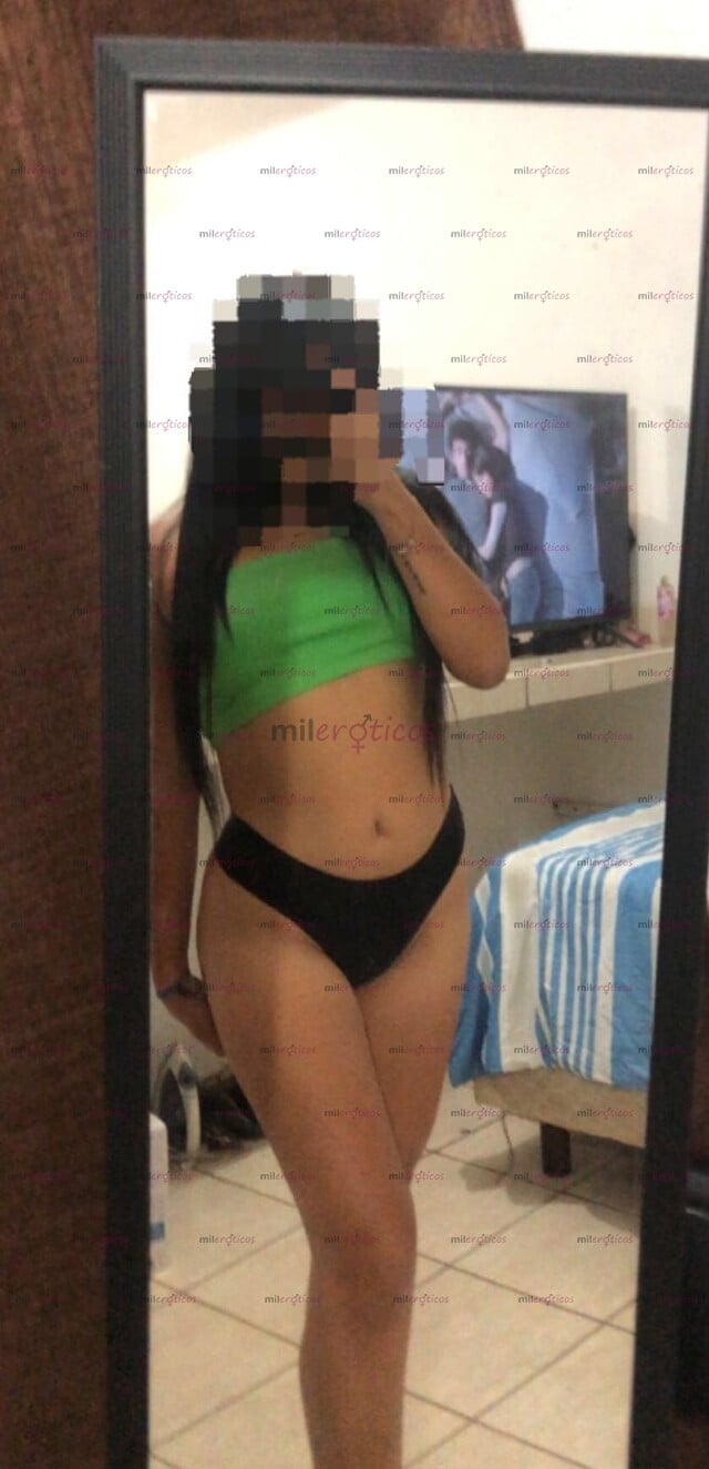 FOTOS DE MORENITA RICA , CALIENTE , LISTA PARA CUMPLIR TUS FANTASÍAS