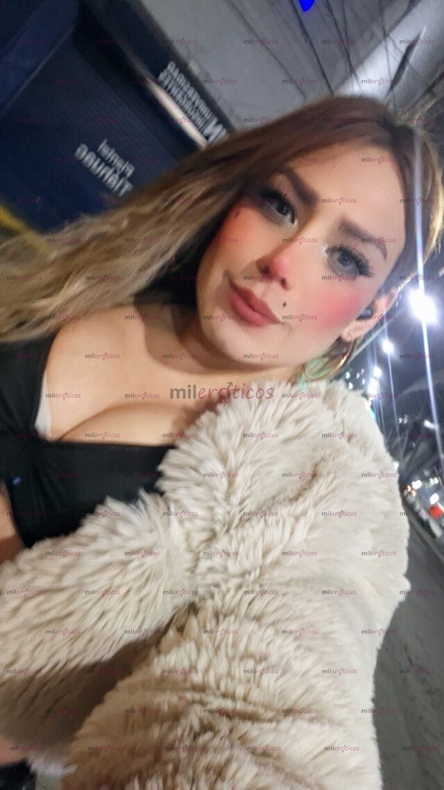 FOTOS DE EIMMY ONLY CON LUGAR LA CHICA QUE VIENE A CUMPLIR TUS FANTASÍAS HEACHAS REALIDAD