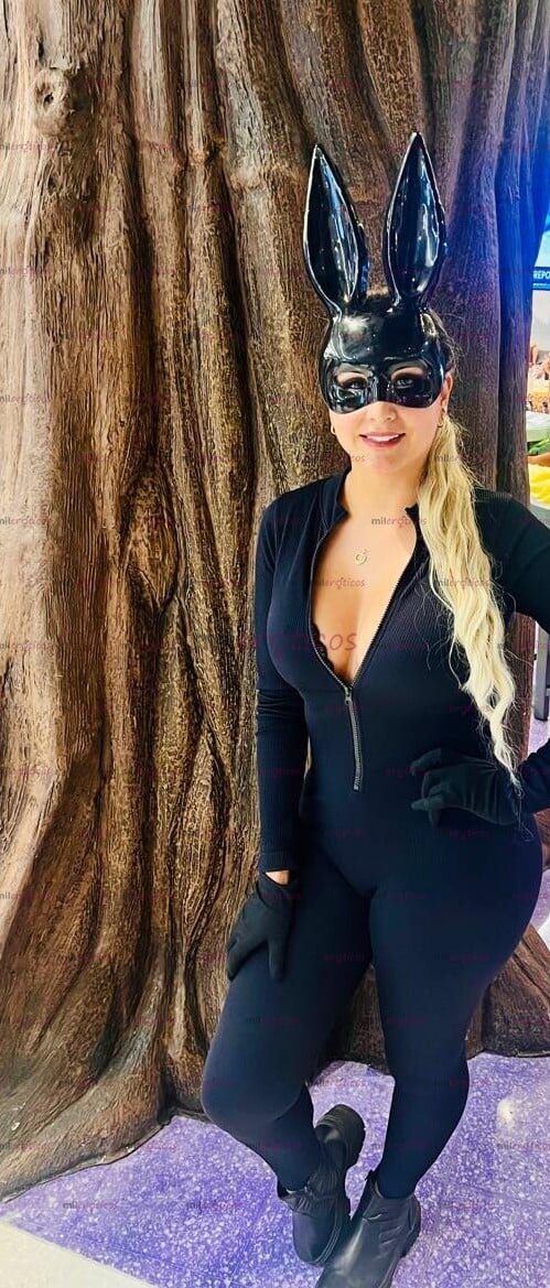 FOTOS DE RECIEN LLEGADA POR PRIMERA VEZ RICA Y APRETADA