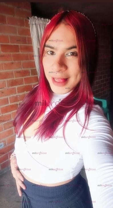 FOTOS DE HOLA AMOR, Q GUSTO TENERTE EN MI PERFIL, & SOY DANIELA & UNA HERMOSA CHICA TRAS