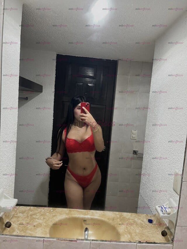 FOTOS DE TU PUTITA CACHONDA FAVORITA, EXPERTA EN EL SEXO ORAL Y EN ROMPER CULITOS