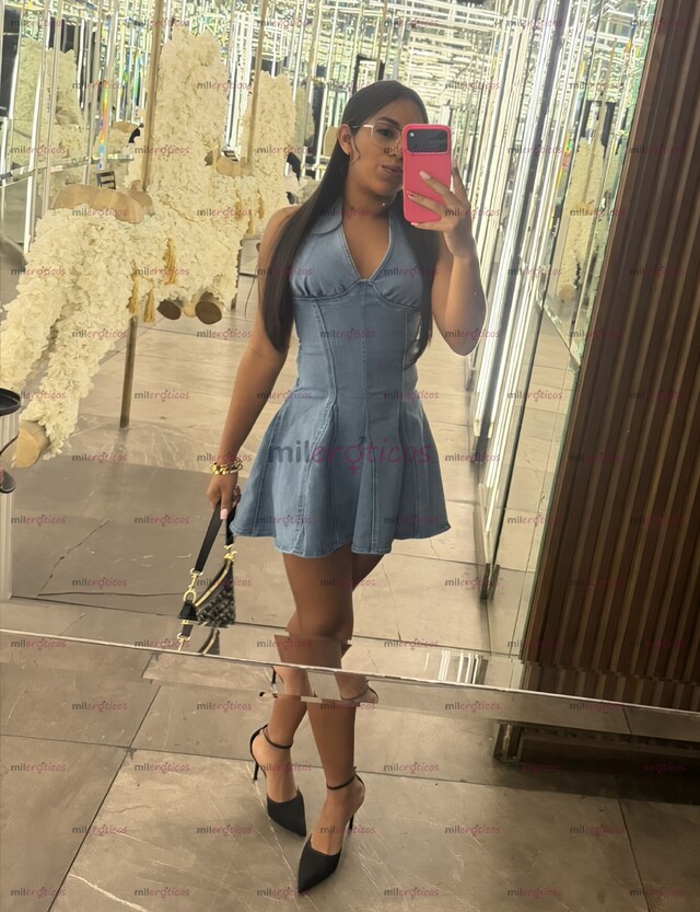 FOTOS DE UNA MORENA ES TODO LO QUE NECESITAS PARA PASARLO RICO AMOR