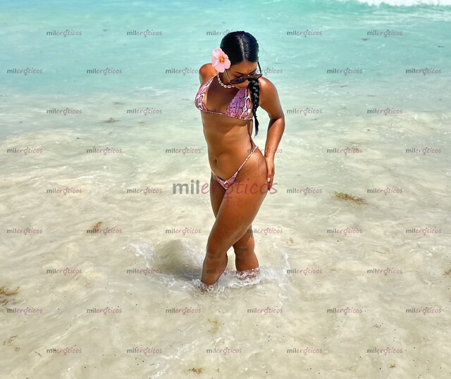 FOTOS DE UNA MORENA ES TODO LO QUE NECESITAS PARA PASARLO RICO AMOR