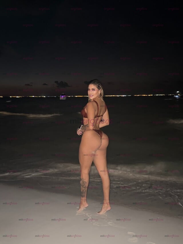 FOTOS DE COLOMBIANA, CON LUGAR, LISTA PARA SACARTE ESA LECHE, ULTIMOS DIAS PROMO