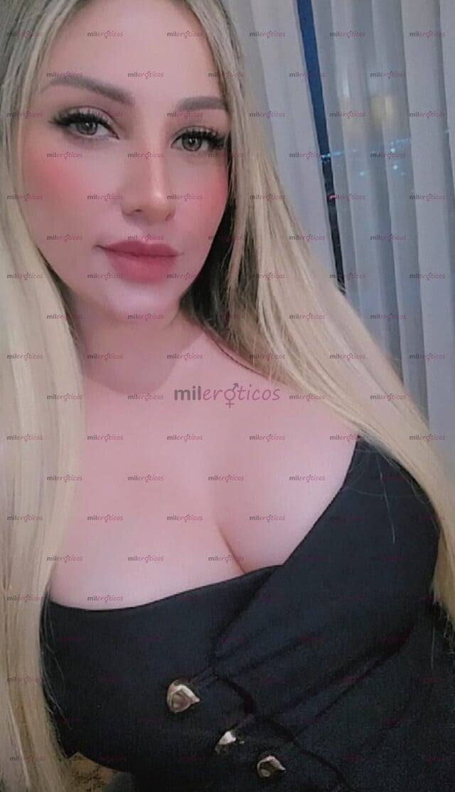 FOTOS DE BESUCONA RUBIA CON BUBIS DELICIOSAS CARA DE MUÑECA