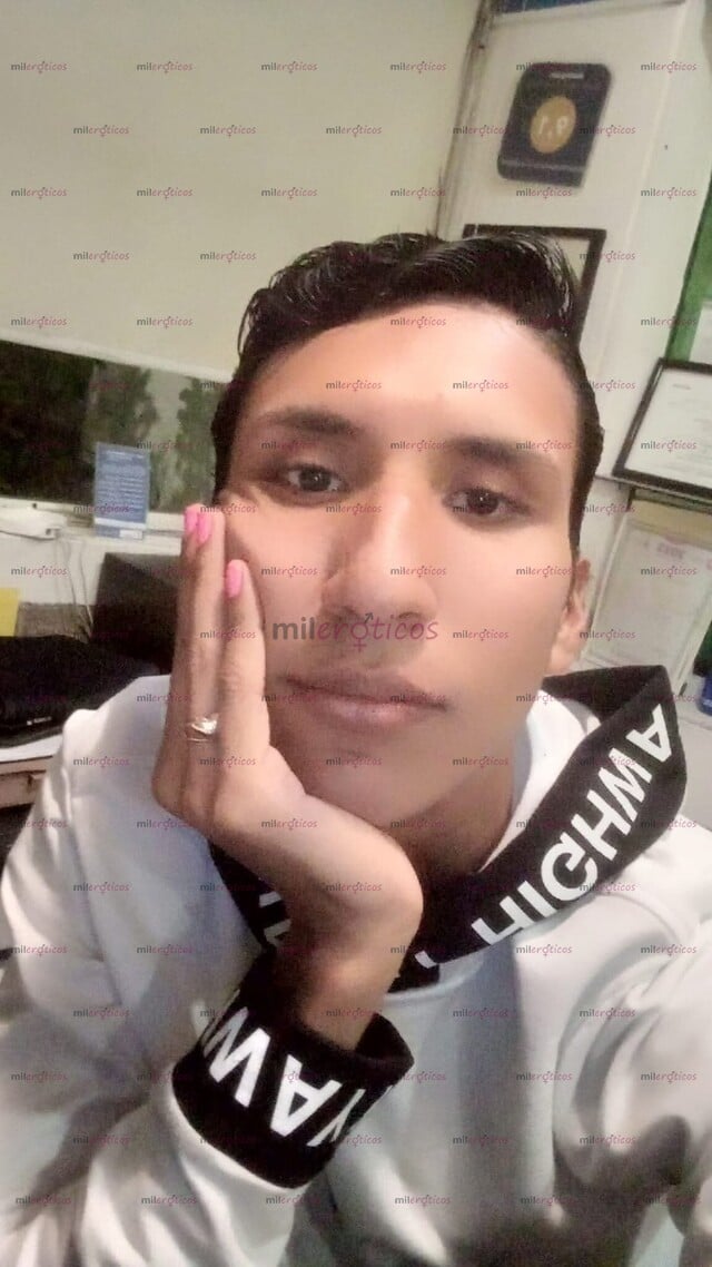 FOTOS DE NUEVO EN VALLARTA MORENITO PASIVO19AÑITOS, DELGADO SUAVE Y CON GANAS