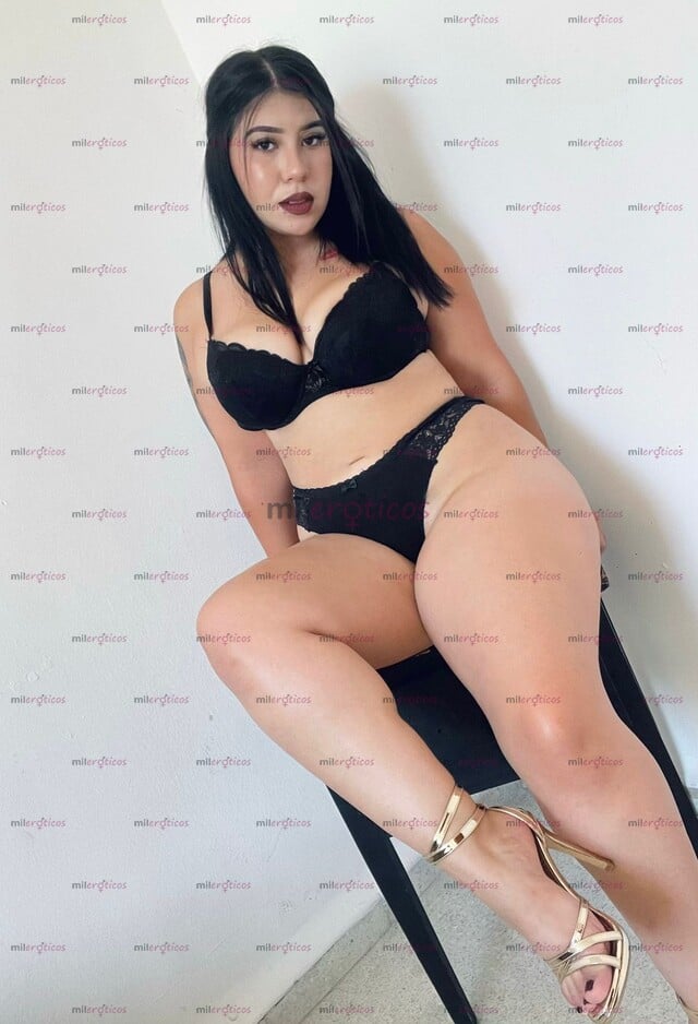 FOTOS DE YESI, JOVENCITA NALGONA CHICHONA Y SUPER HOT CON LUGAR