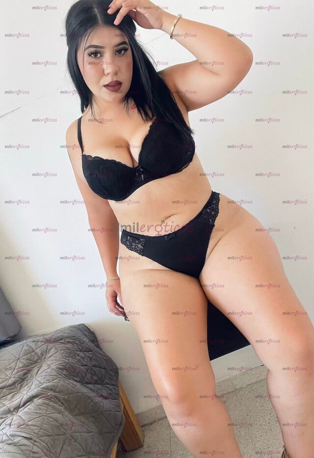 FOTOS DE YESI, JOVENCITA NALGONA CHICHONA Y SUPER HOT CON LUGAR