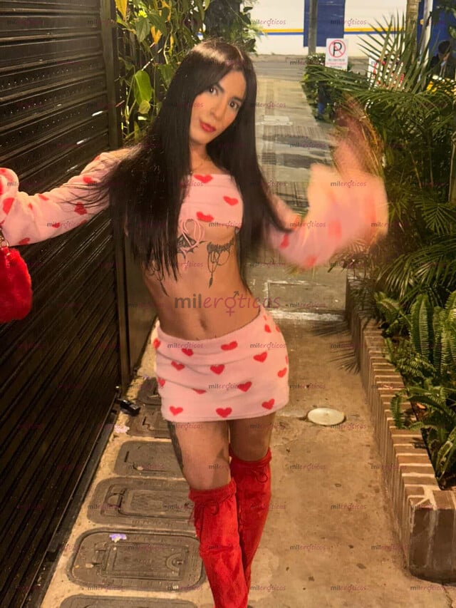 FOTOS DE ACTIVA DOMINANTE, VEN Y TE HAGO MI ESCLAVA SEXUAL