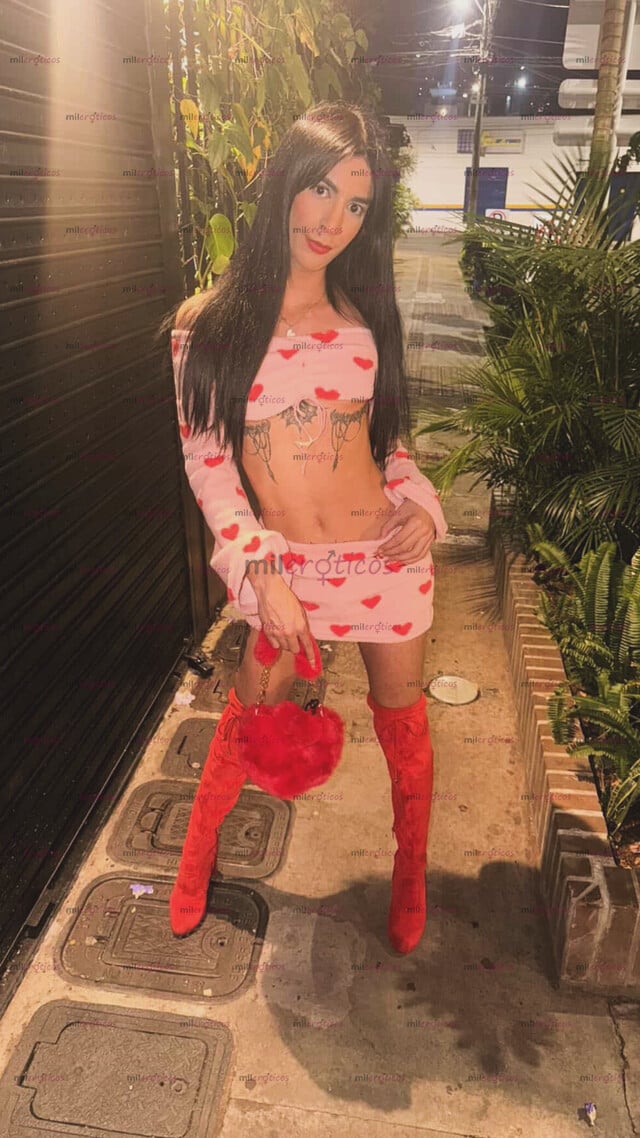 FOTOS DE ACTIVA DOMINANTE, VEN Y TE HAGO MI ESCLAVA SEXUAL
