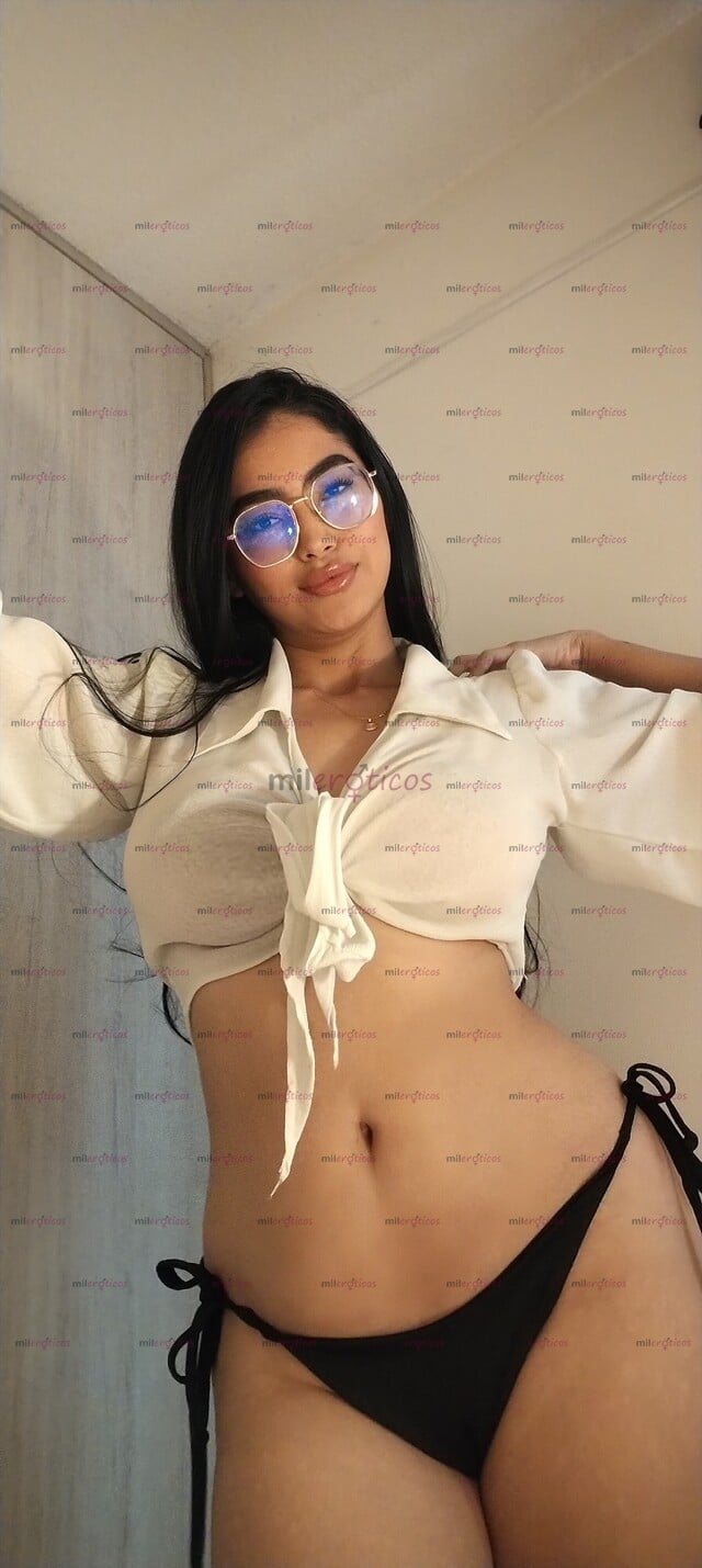 FOTOS DE SOY SALOME, TU PERRITA CALIENTE Y FAVORITA! VEN Y ME DAS TU LECHITA