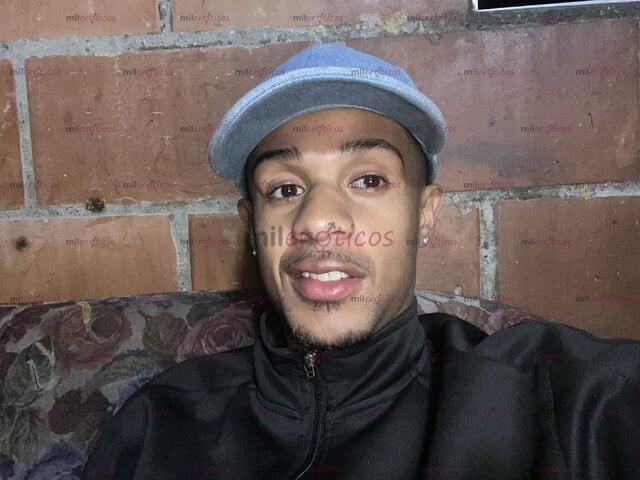 FOTOS DE TÚ POLLO FAVORITO NEGRO Y PAISA SIEMPRE DISPONIBLE