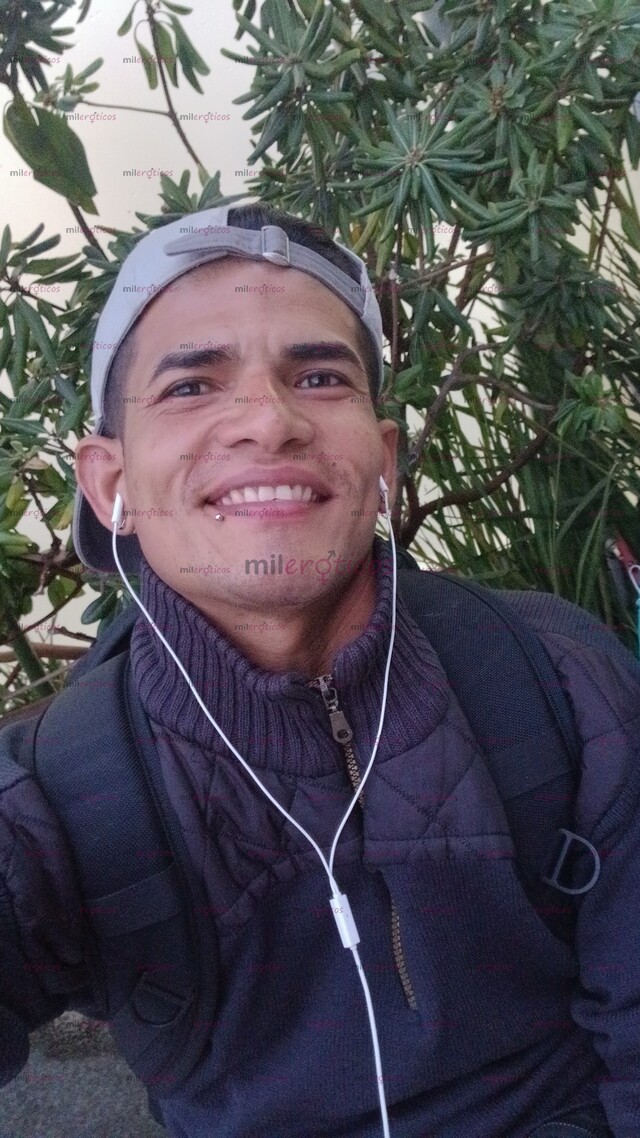FOTOS DE HOLA MUCHO GUSTO SOY COSTEÑO CHICO VERSÁTIL