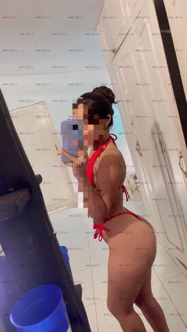 FOTOS DE HOLA!! CRISTAL JOVENCITA DE 18 AÑOS,CUERPO DELGADO Y COLA LINDA