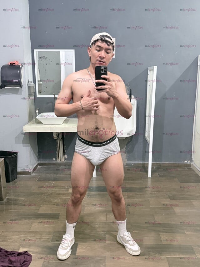 FOTOS DE VERGA DE 19 CENTIMETROS LECHOSO, CALIENTE Y COMPLACIENTE