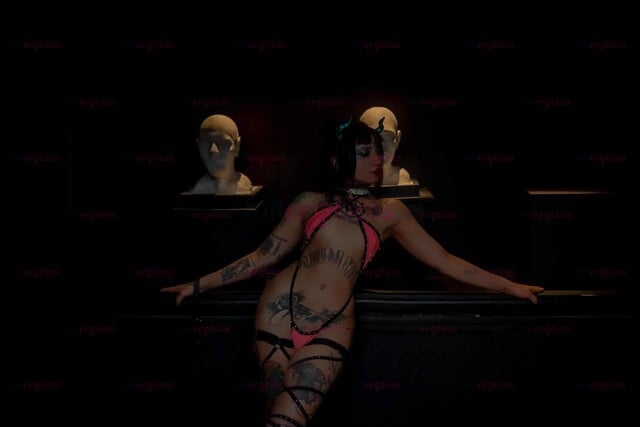 FOTOS DE VAMOS A PASARLA RICO PAPI TE TRATO COMO REY Y TE DOY EL PLACER MAXIMO