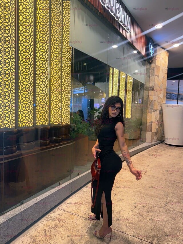 FOTOS DE CHICA TRANS DISPONIBLE PARA CUMPLIR TUS FANTASÍAS REALIDAD.