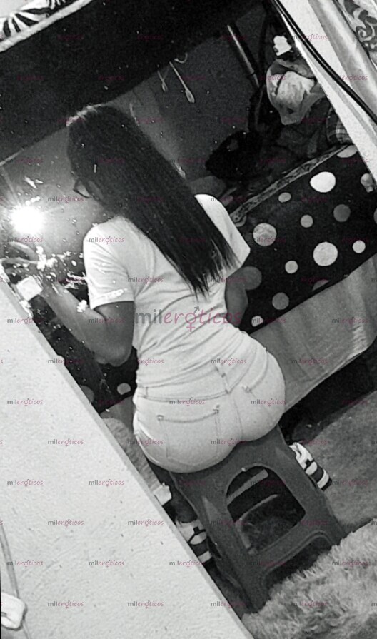 FOTOS DE JOVENCITA UNIVERSITARIA DISPONIBLE PARA HACERLE VENIR SUPER RICO