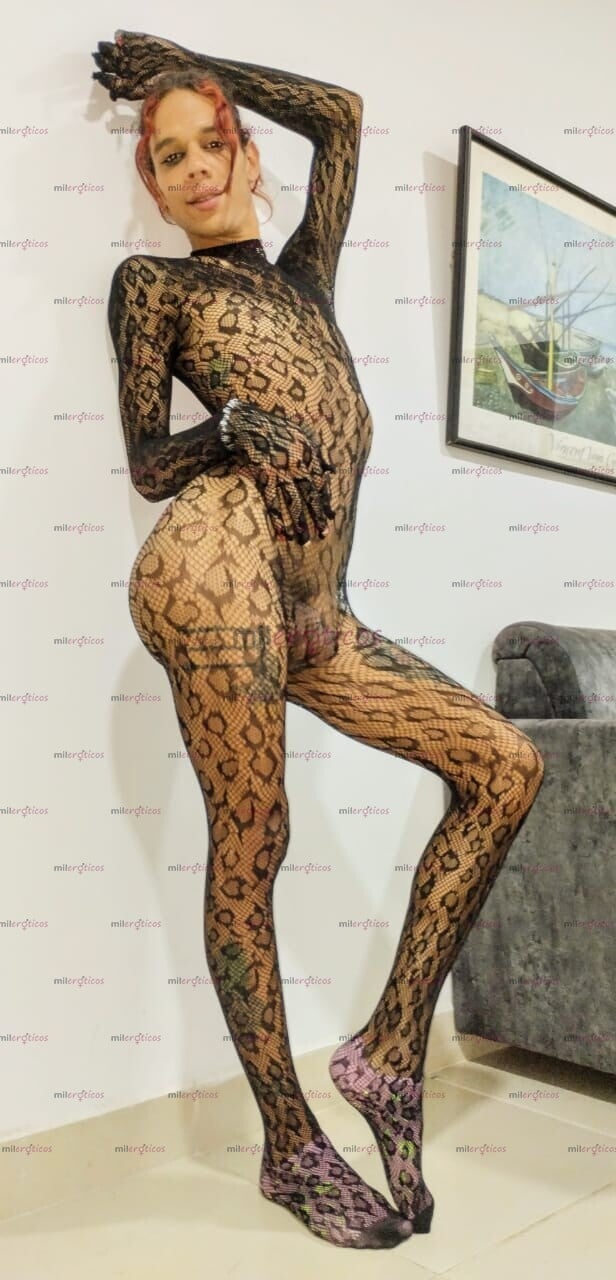 FOTOS DE FLACA CHUPONA TRAGA LECHE SUPER CALIENTE Y DESCOMPLICADA PARA QUE HAGAMOS DE TOD
