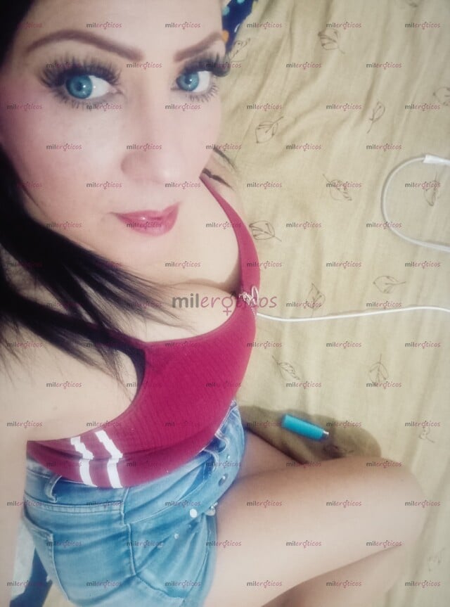 FOTOS DE HOLA SOY UNA MILF , SI BUSCAS PLACER REAL AKY ESTOY DISPONIBLE AMOR CON LUGAR