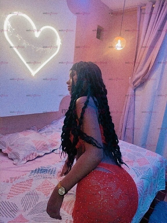 FOTOS DE AMORES SOY LA NEGRITA CANDELA, CHICA DE 18 AÑOS PARA PASARLA RICO Y EXCITANTE 30