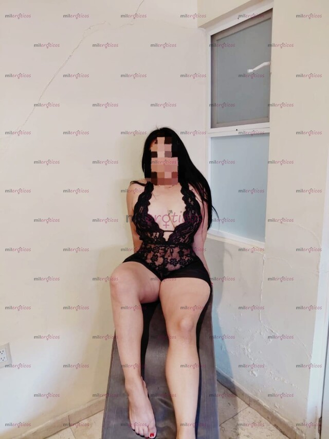 FOTOS DE BEBECITA DE 18 AÑOS NUEVA EN ESTE ÁMBITO DE COLITA SUPER APRETADITA