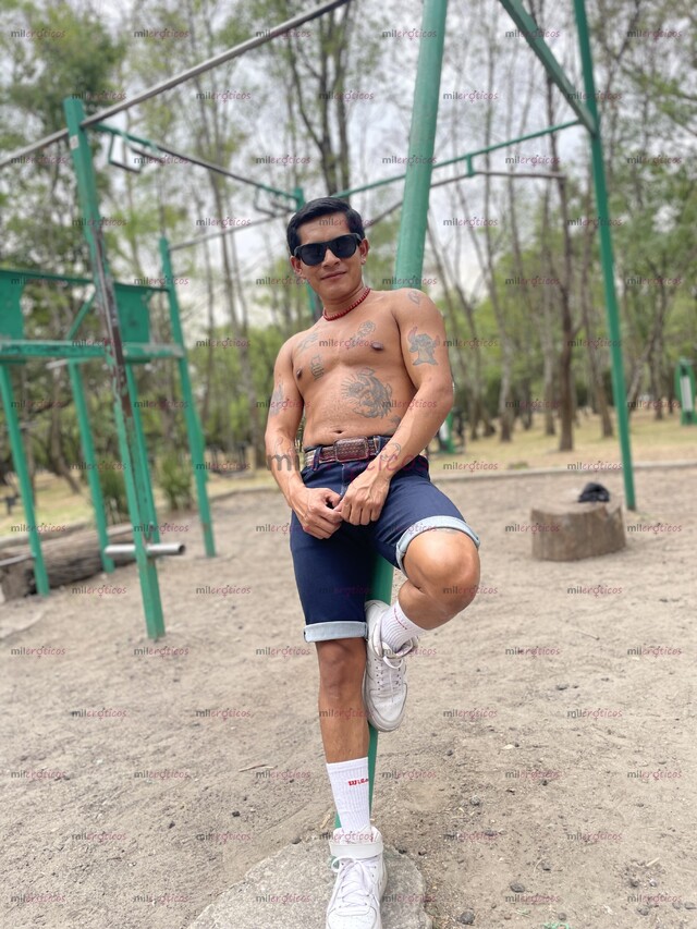 FOTOS DE CHAPARRITO MORENITO Y COMPLACIENTE INTER PASIVO MUY VERSÁTIL MASAJES