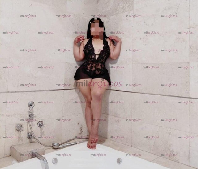 FOTOS DE BEBECITA DE 18 AÑOS NUEVA EN ESTE ÁMBITO DE COLITA SUPER APRETADITA