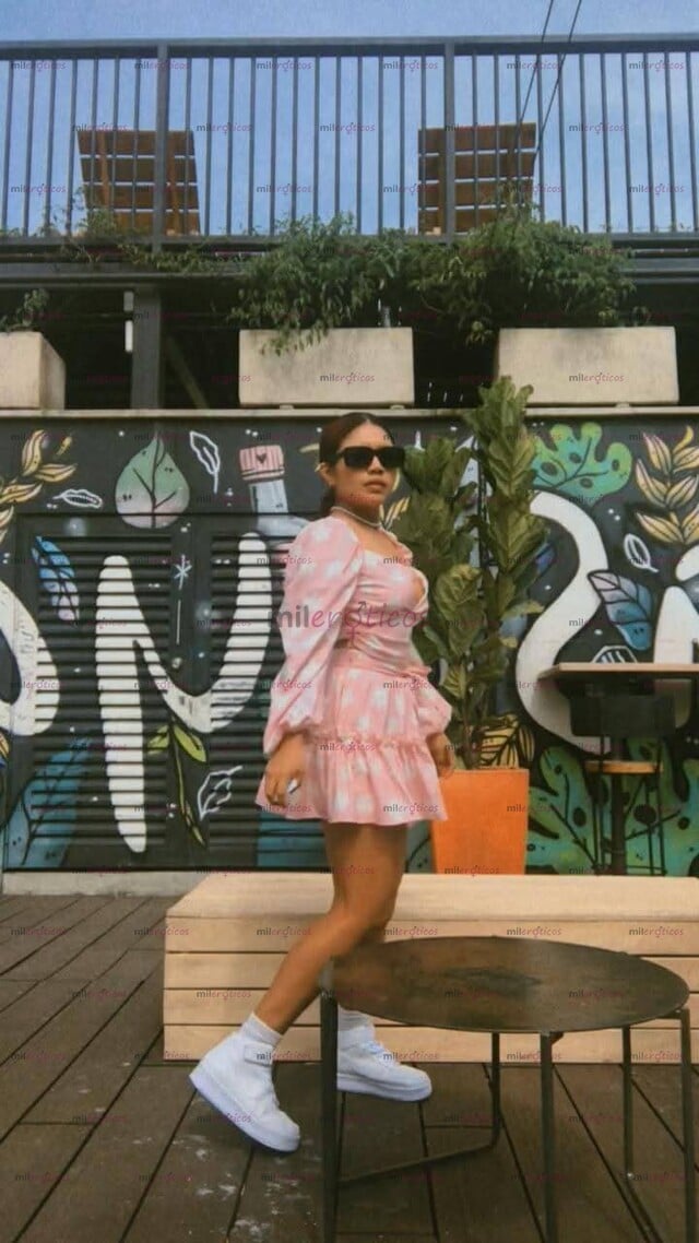 FOTOS DE HOLA ME LLAMO ESTRELLA SOY MASAJISTA. TE OFREZCO UNA DIVERSIDAD DE MASAJE,