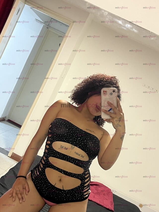 FOTOS DE DIABLA MORENA CACHONDA CON GANAS DE MUCHA LECHE