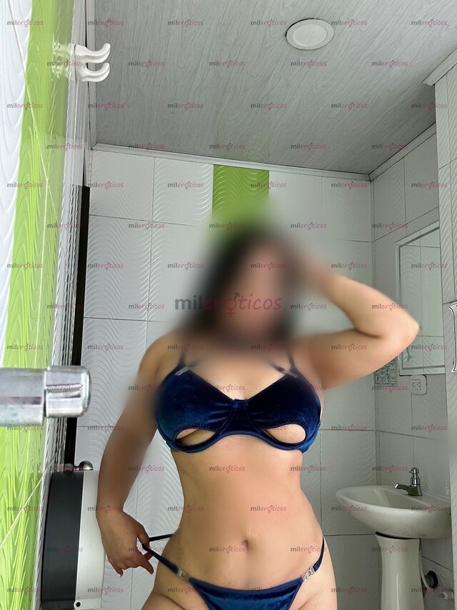 FOTOS DE EXQUISITA POLLITA TRANGONA DISPONIBLE EN TU LOCALIDAD , AGENDA VÍA WHATSAPP