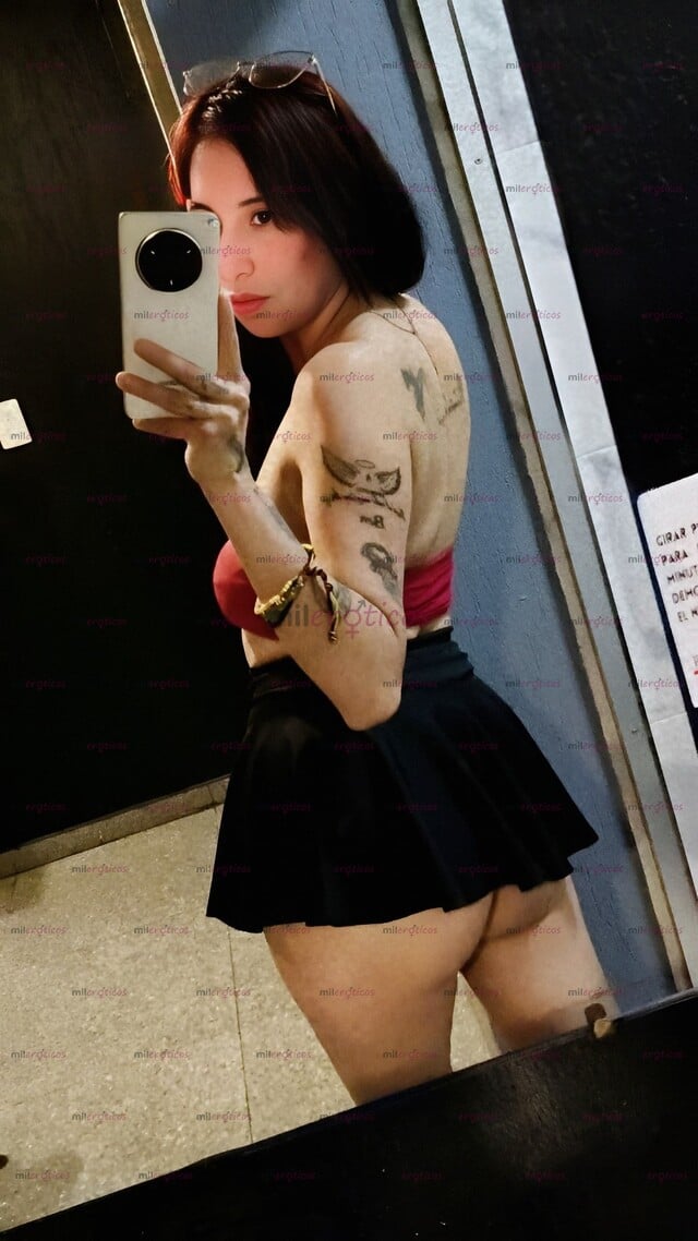FOTOS DE MI BOCA Y MIS REFERENCIAS HABLAN POR MI . CONTRATAME