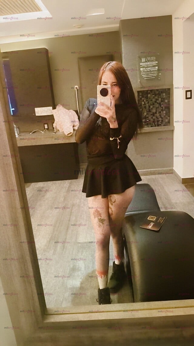FOTOS DE MI BOCA Y MIS REFERENCIAS HABLAN POR MI . CONTRATAME