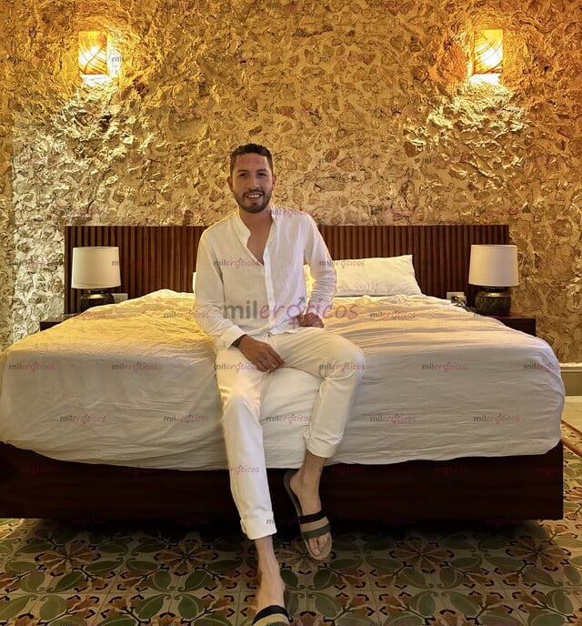 FOTOS DE EDUCADO, GUAPO, VERGÓN Y MUY CALIENTE. PLACER GARANTIZADO!