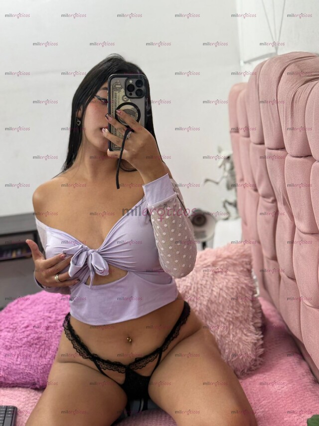 FOTOS DE JOVEN PELINEGRA DE SENOS GRANDES QUE QUIERE COMPLACERTE.