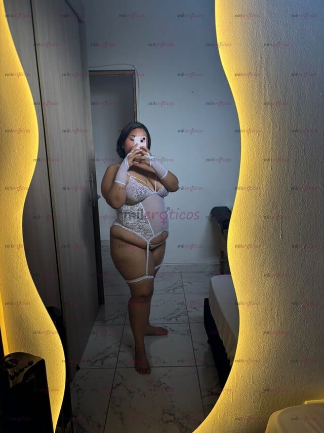 FOTOS DE CULONA MASAJES TETONA VOLUPTUOSA GORDITA TROZA AMANTE FETICHES