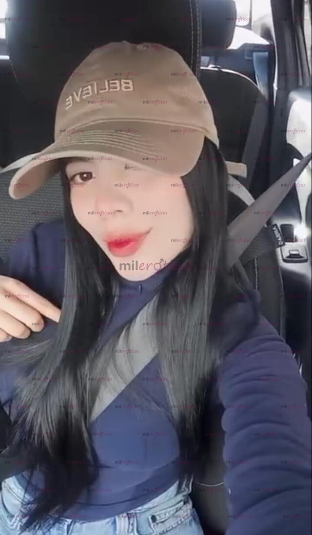 FOTOS DE COSTEÑITA BIEN APRETADITA, CURVAS DE INFARTO, COMPLACIENTE Y CARIÑOSA