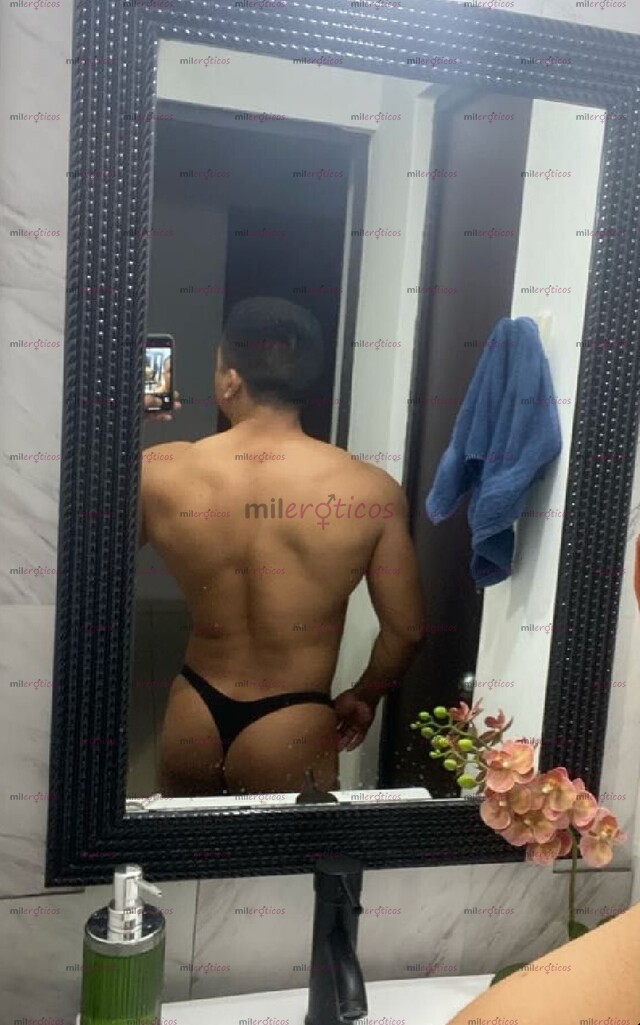 FOTOS DE PASIVO EDUCADO, 100 % DISCRETO Y COMPLACIENTE