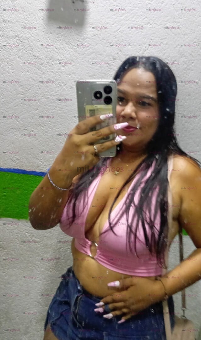 FOTOS DE LLEGÓ TU MORENITA A DARTE UN BUEN SERVICIO CUANDO QUIERAS ESTOY PARA COMPLACERTE