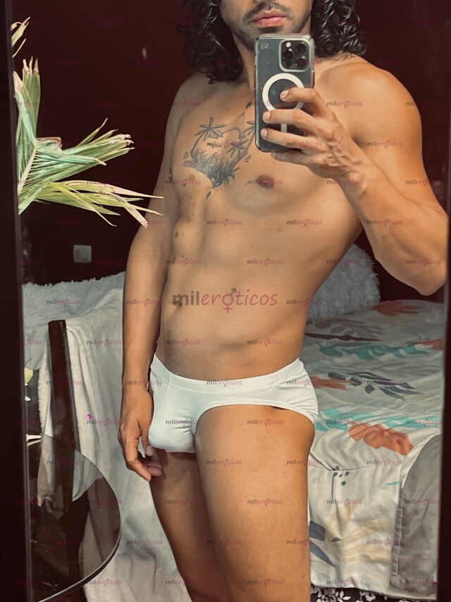 FOTOS DE PAS VARONIL DISPONIBLE ENTREGADO DISPUESTO A TODO CON DISCRECION Y ACTITUD