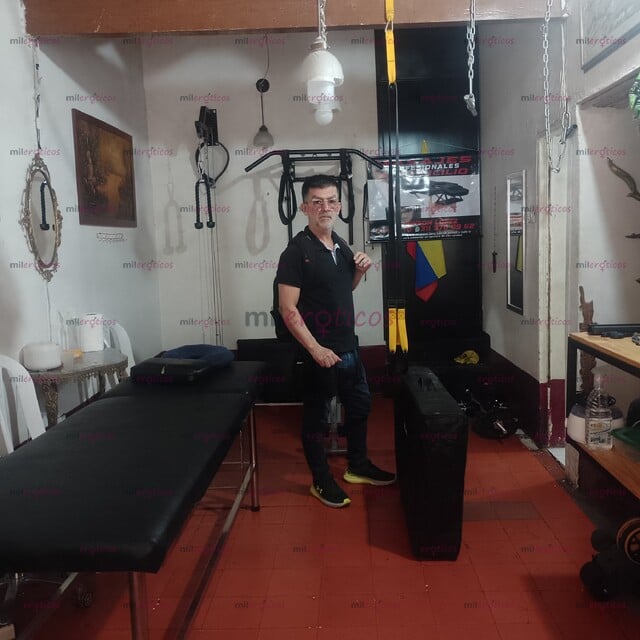 FOTOS DE MASAJISTA MADURO SERIO PASIVO VARONIL 62 AÑOS BUENOS AIRES MEDELLIN COLOMBIA