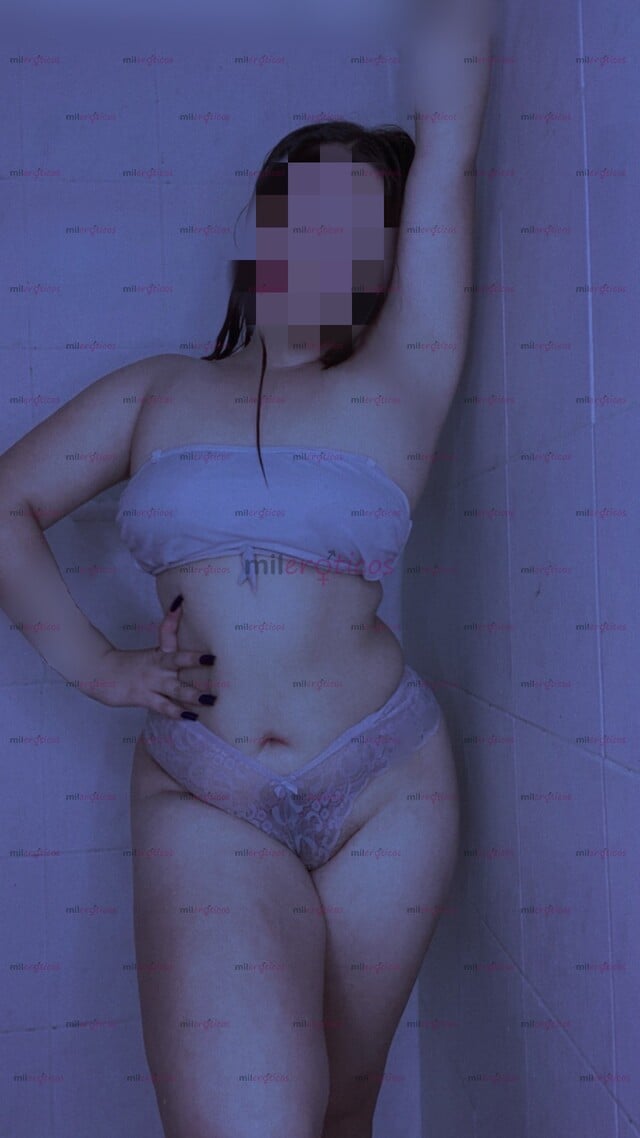FOTOS DE TOMA UN BAÑO DE ESPUMA CONMIGO , ACTIVA 24 7 SOY CHAPARRITA CHICHI CHIQUITA