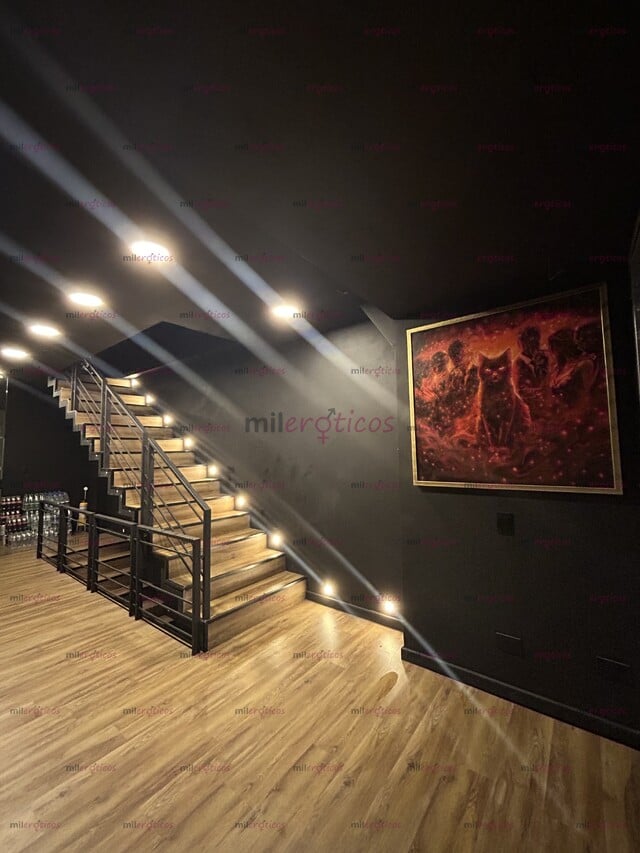 FOTOS DE GATOS ROJOS CLUB CABARET EXCLUSIVO EN EL NORTE DE CALI