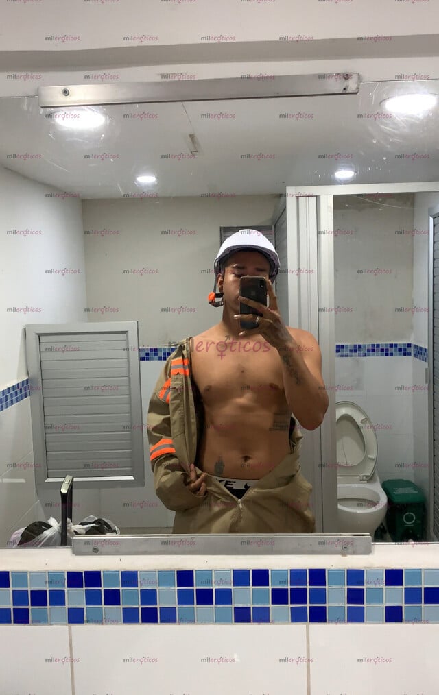 FOTOS DE OPERARIO DOTADO POR FAVOR SIN TANTO PREÁMBULO ,SOLO GENTE SOLVENTE SERIAS