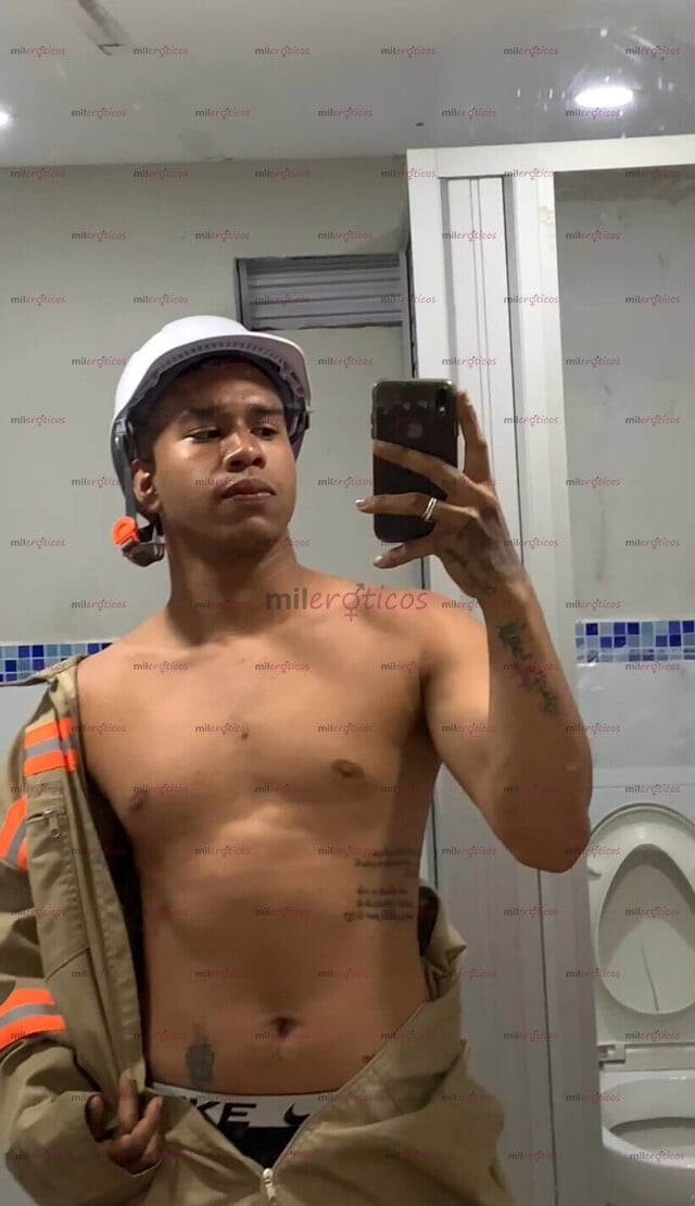 FOTOS DE OPERARIO DOTADO POR FAVOR SIN TANTO PREÁMBULO ,SOLO GENTE SOLVENTE SERIAS