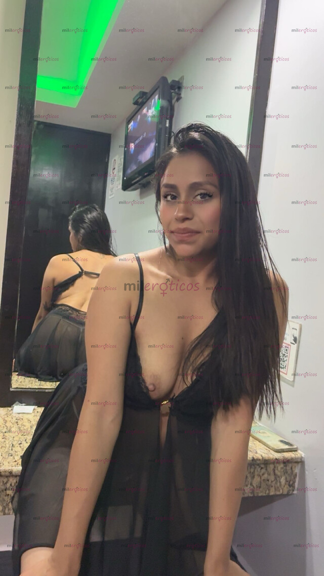 FOTOS DE LUNA CUMPLO FANTASÍAS BAILES ORAL Y VAGINAL