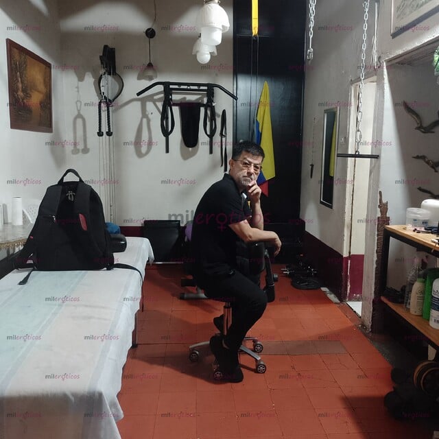 FOTOS DE MASAJISTA PROFESIONAL CON MAS DE 31 AÑOS DE EXPERIENCIA PASIVO VARONIL INDE MED
