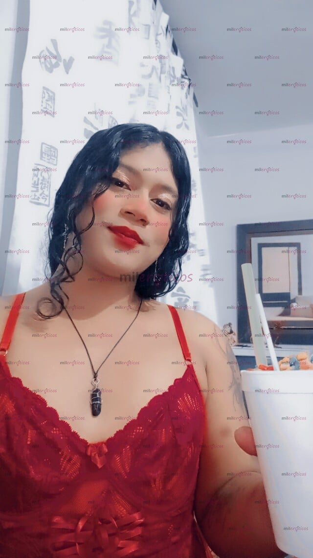 FOTOS DE MORENA JUGOSA FEMENINA Y MUY CALIENTE TENGO UN CULO TRAGÓN Y APRETADITO ..