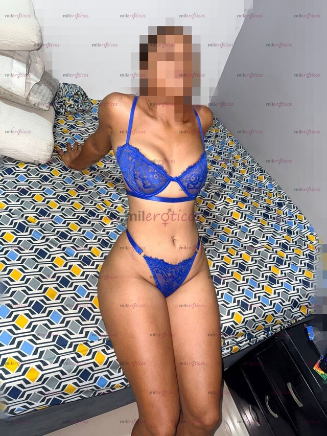 FOTOS DE DANIELA TU FLAQUITA MORENA DISPUESTA A COMPLACERTE BEBE