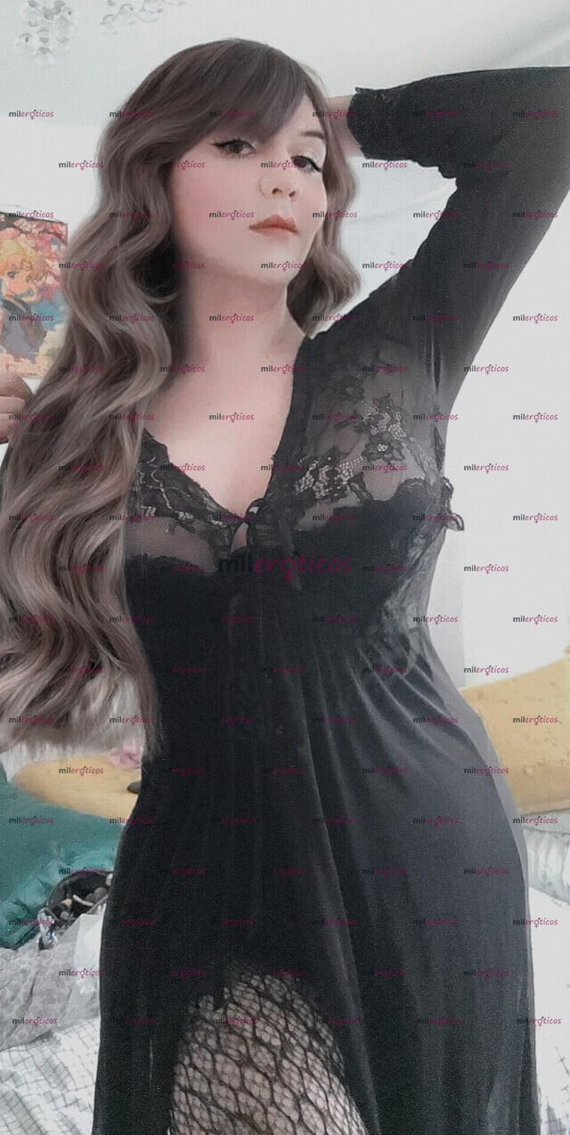 FOTOS DE ELIZABETH CHICA EXPERTA EN PRIMERISOS INCLUYO LUGAR O VENTA DE CONTENIDO